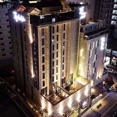 Js The Classic Hotel Osan Exteriér fotografie