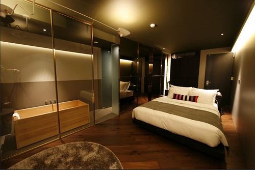 Js The Classic Hotel Osan Exteriér fotografie