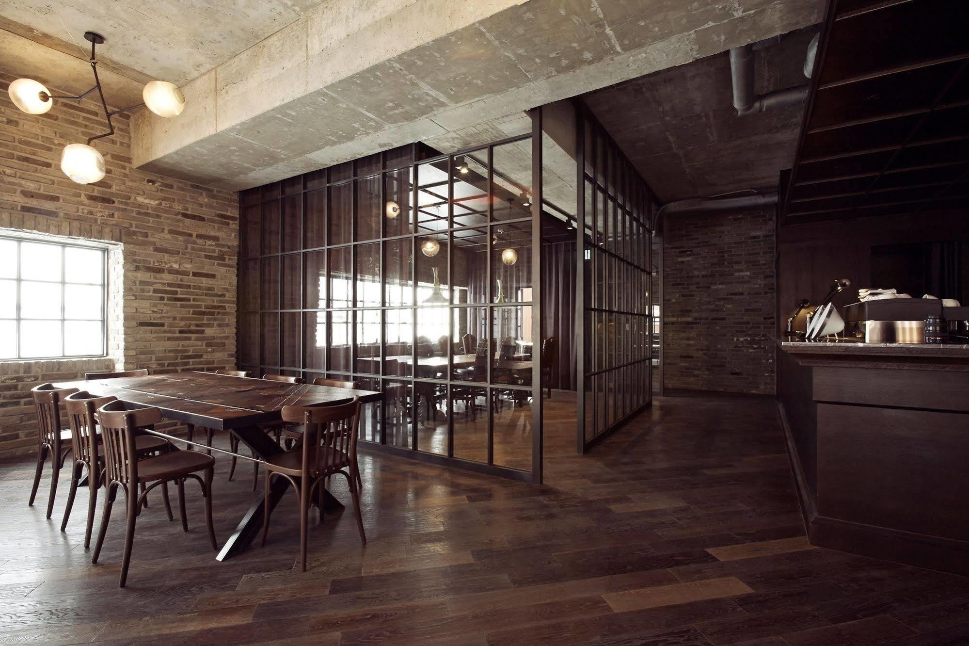 Js The Classic Hotel Osan Exteriér fotografie